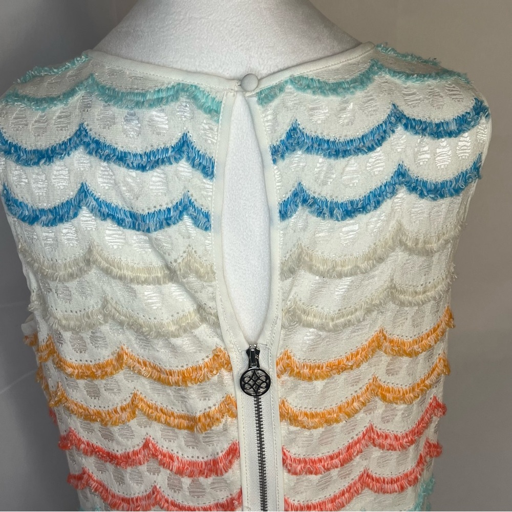 Antonio Melani Sleeveless sheath dress Rainbow scalloped fringe and lace‎ Size 6 - Picture 7 of 8